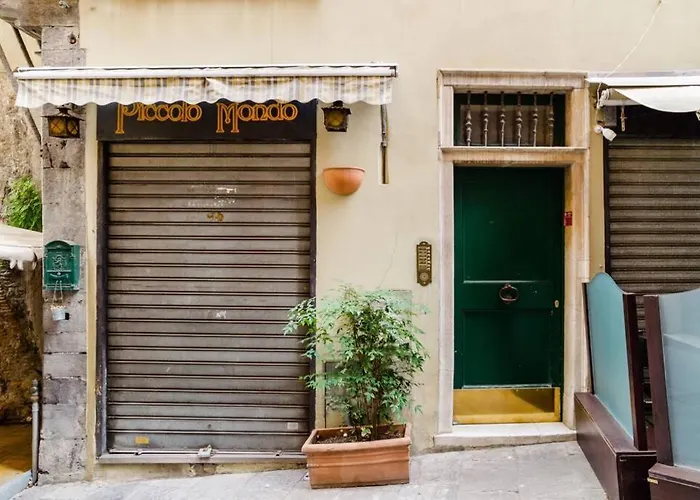 Ravecca Luxury Home - City Centre - Italy Flat Vacation