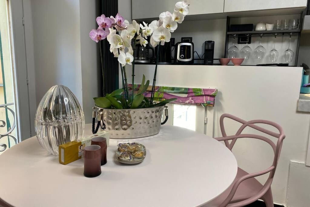 Apartment Ravecca Luxury - Centre - Italy Flat Vacation
