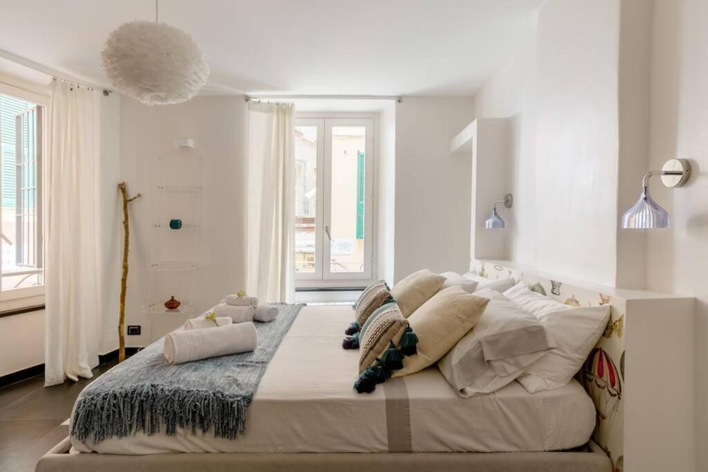 Ravecca Luxury - Centre - Italy Flat Vacation